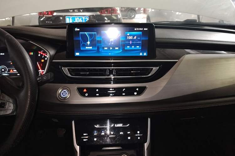 Used CHANGAN CS75 2020 280T Manual Smart Edition China VI Standard Audio And AC Panel