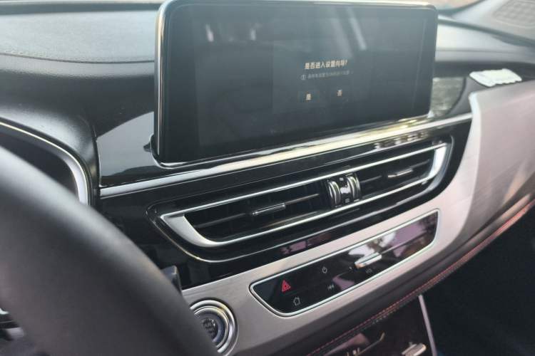 Used CHANGAN CS75 2020 280T DCT Luxury Version China VI Standard Audio And AC Panel