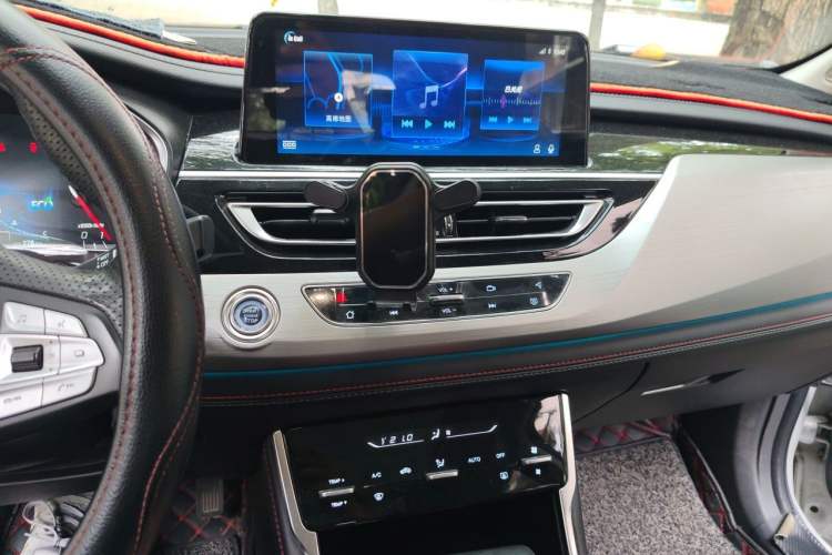 Used CHANGAN CS75 2020 280T Automatic Smart Edition China VI Audio And AC Panel