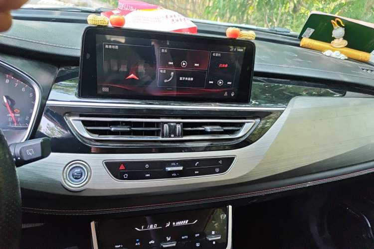 Used CHANGAN CS75 2020 280T Automatic Smart Edition China VI Standard Audio And AC Panel