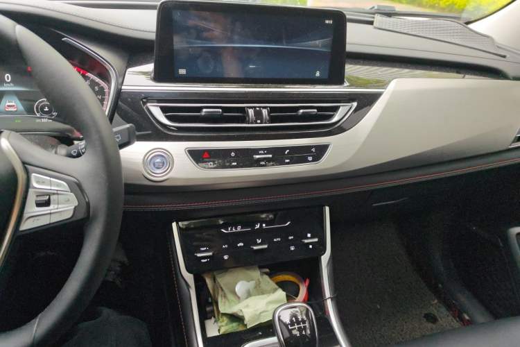 Used CHANGAN CS75 2020 280T Manual Elite Version China VI Standard Audio And AC Panel