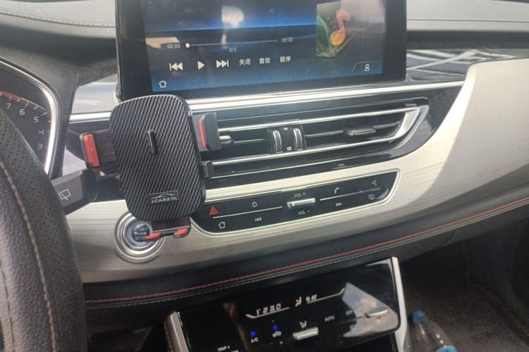 Used CHANGAN CS75 2020 280T Manual Elite Version China VI Standard Audio And AC Panel
