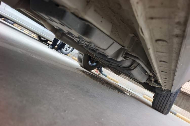 Used CHANGAN CS75 2020 280T DCT Luxury Version China VI Standard Chassis Front Left