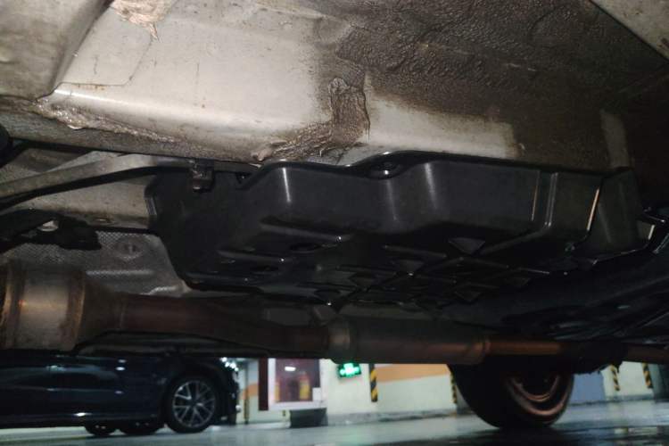 Used CHANGAN CS75 2020 280T Manual Elite Version China VI Standard Chassis Front Left