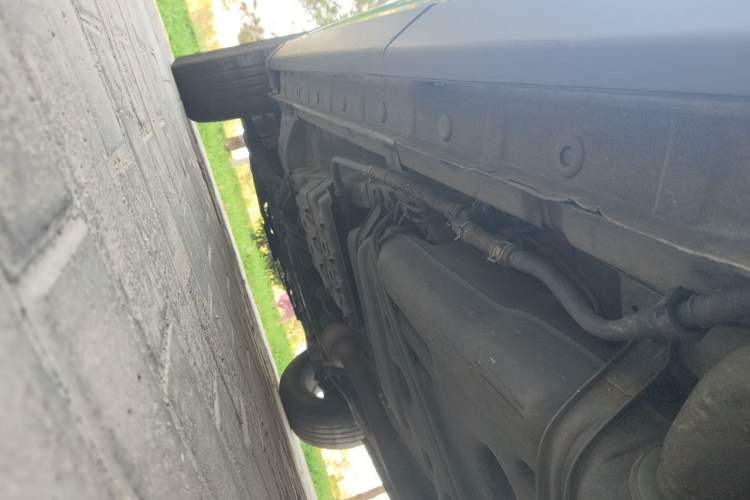 Used CHANGAN CS75 2020 280T Manual Elite Version China VI Standard Chassis Rear Left