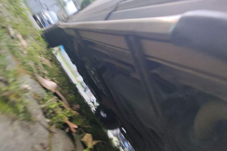 Used CHANGAN CS75 2020 280T Automatic Smart Edition China VI Standard Chassis Rear Left