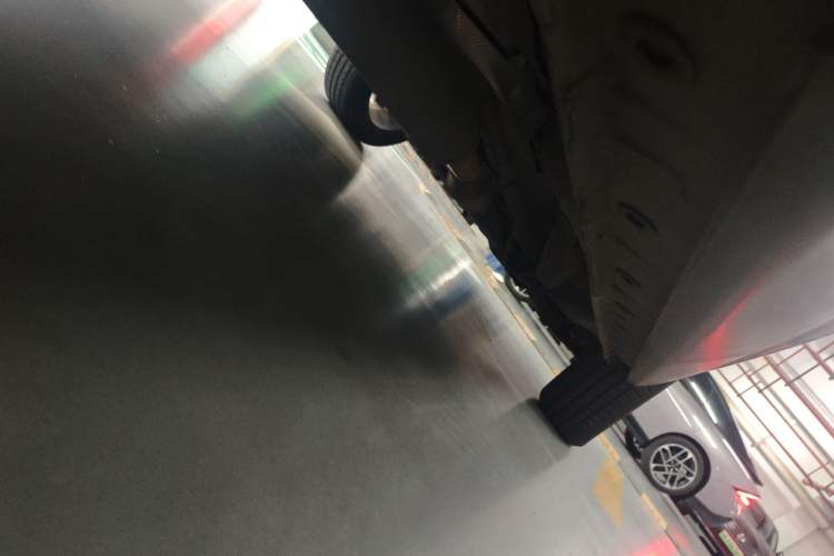Used CHANGAN CS75 2020 280T Automatic Ya Zhi Model China VI Standard Chassis Rear Right