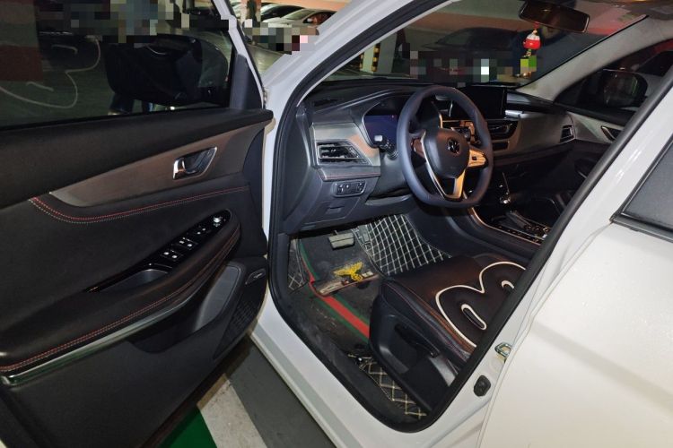 Used CHANGAN CS75 2020 280T DCT Luxury Model China VI Standard Driver Seat