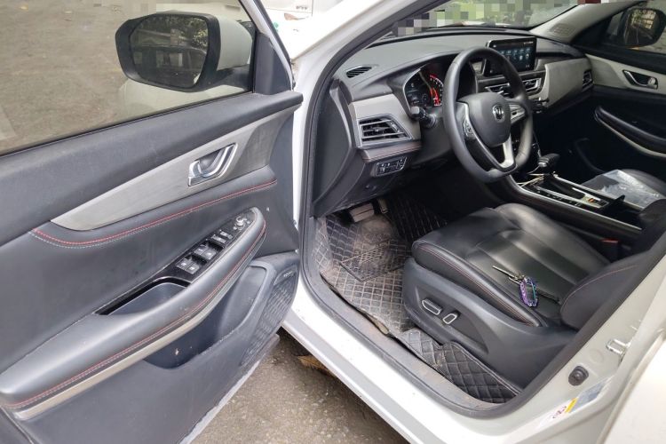 Used CHANGAN CS75 2020 280T DCT Luxury Version China VI Standard Driver Seat