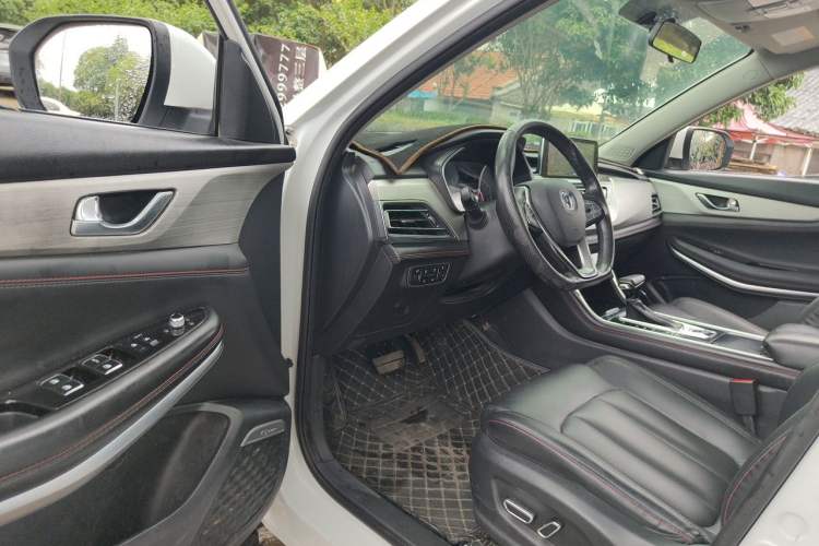 Used CHANGAN CS75 2020 280T Automatic Smart Edition China VI Driver Seat