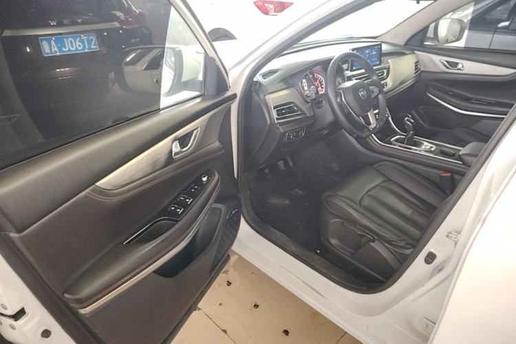 Used CHANGAN CS75 2020 280T Manual Smart Edition China VI Standard Driver Seat