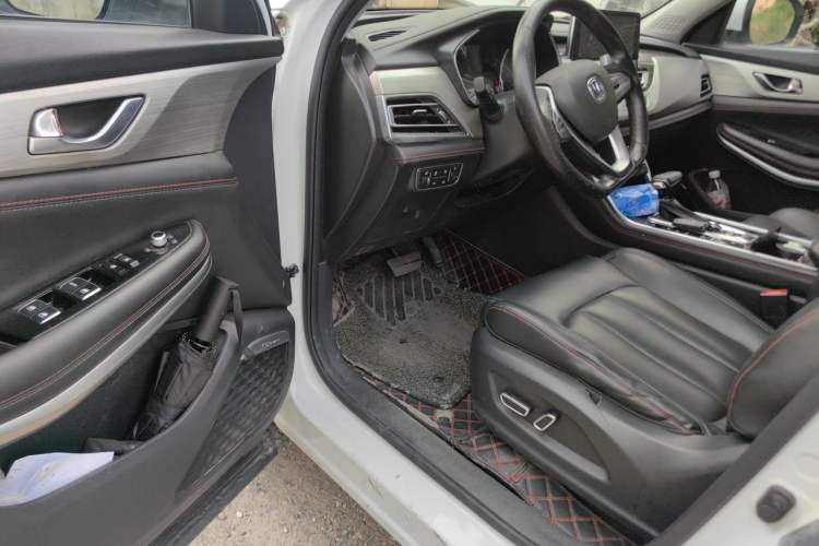 Used CHANGAN CS75 2020 280T Automatic Smart Edition China VI Driver Seat