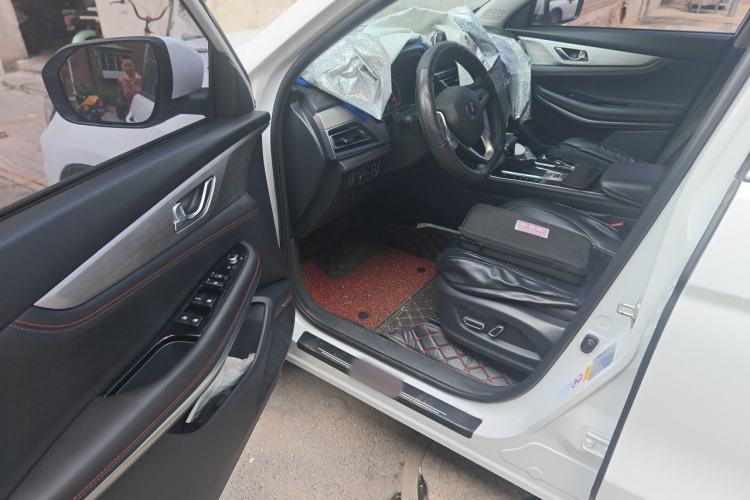 Used CHANGAN CS75 2020 280T DCT Luxury Version China VI Standard Driver Seat