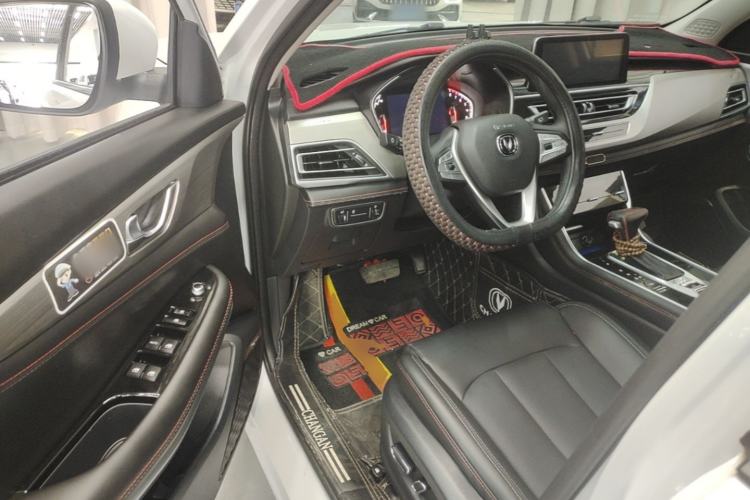 Used CHANGAN CS75 2020 280T DCT Luxury Version China VI Standard Driver Seat