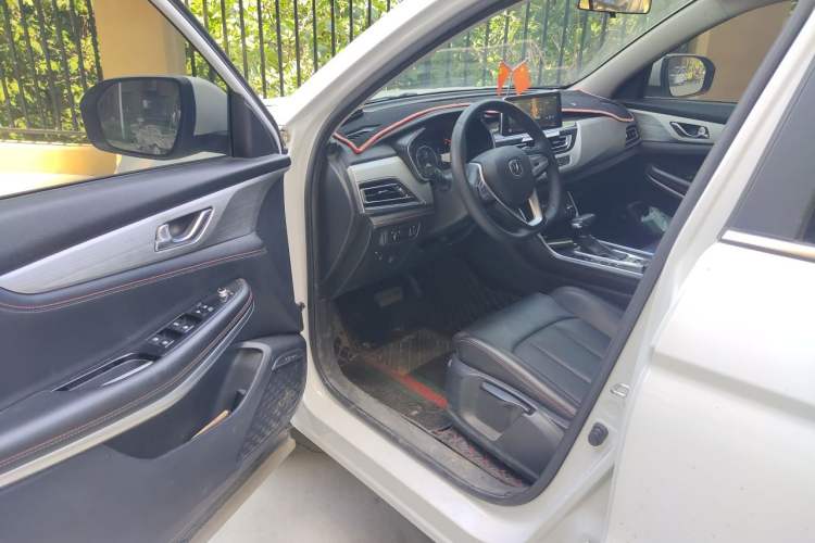 Used CHANGAN CS75 2020 280T DCT Luxury Model China VI Standard Driver Seat