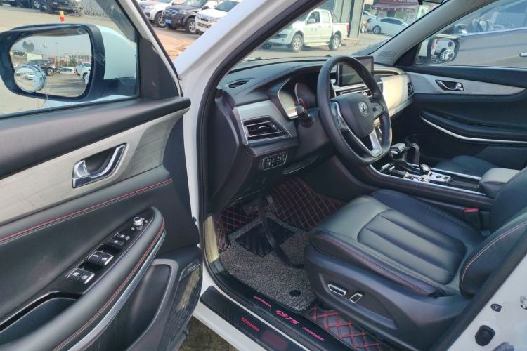 Used CHANGAN CS75 2020 280T Automatic Smart Edition China VI Driver Seat