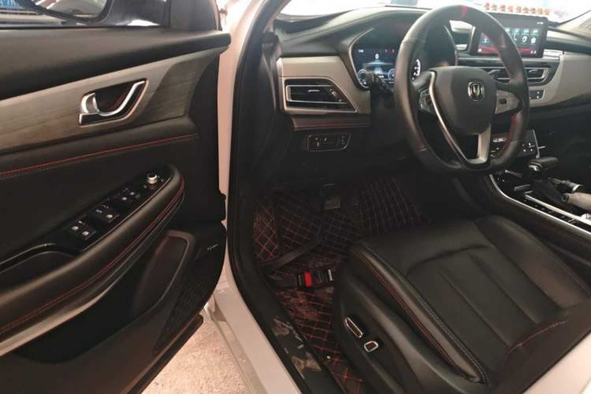 Used CHANGAN CS75 2020 280T DCT Luxury Version China VI Standard Driver Seat