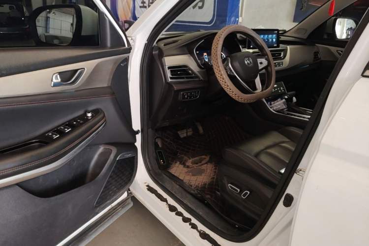 Used CHANGAN CS75 2020 280T Automatic Smart Edition China VI Driver Seat