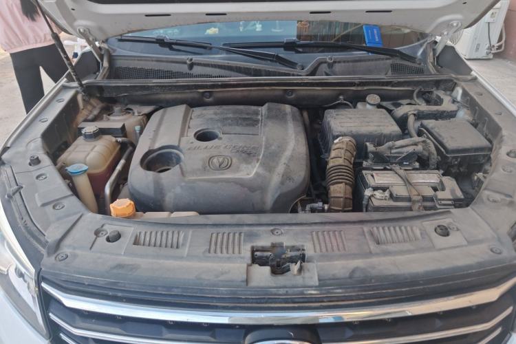 Used CHANGAN CS75 2020 280T Manual Elite Version China VI Standard Engine Bay