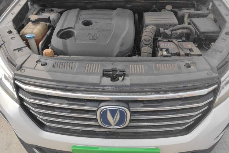 Used CHANGAN CS75 2020 280T Manual Smart Edition China VI Standard Engine Bay