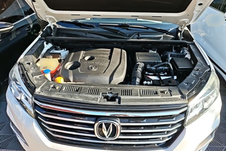 Used CHANGAN CS75 2020 280T DCT Luxury Version China VI Standard Engine Bay