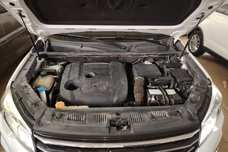 Used CHANGAN CS75 2020 280T Manual Smart Edition China VI Standard Engine Bay