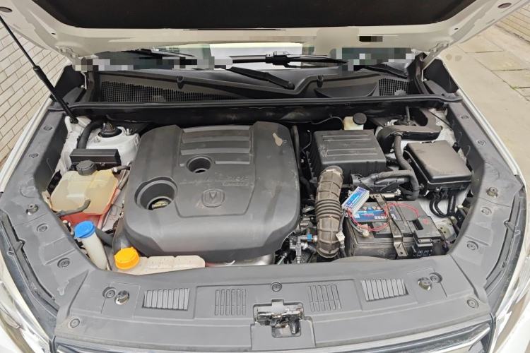 Used CHANGAN CS75 2020 280T DCT Luxury Version China VI Standard Engine Bay