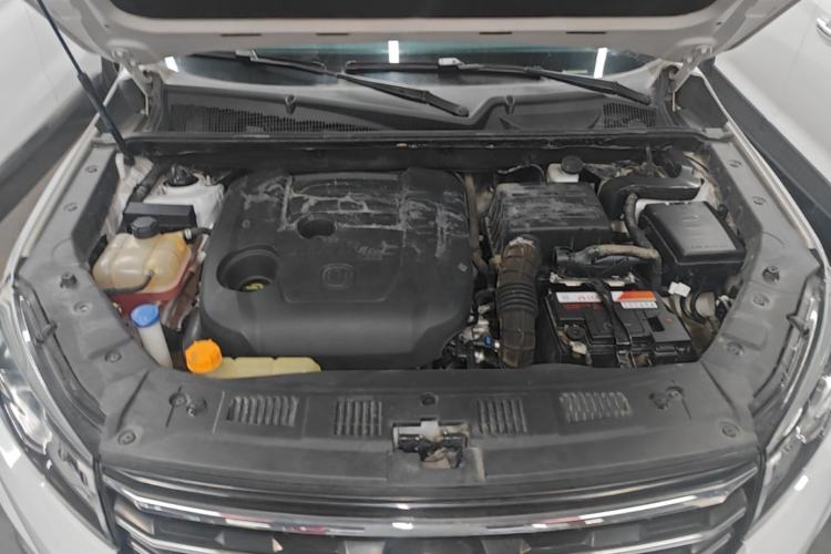 Used CHANGAN CS75 2020 280T DCT Luxury Version China VI Standard Engine Bay