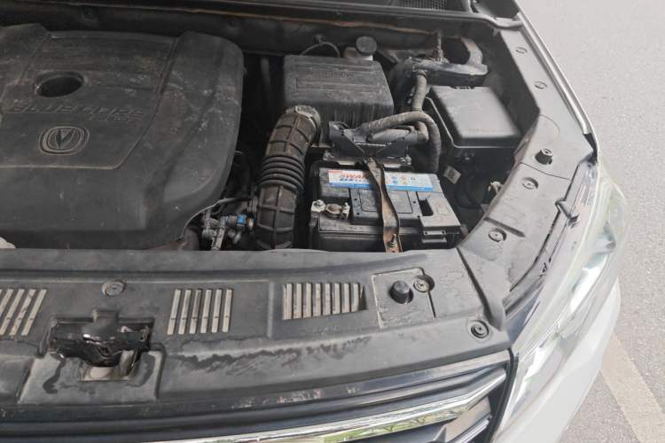 Used CHANGAN CS75 2020 280T DCT Luxury Model China VI Standard Engine Bay Left