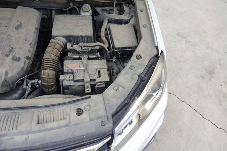 Used CHANGAN CS75 2020 280T DCT Luxury Model China VI Standard Engine Bay Left