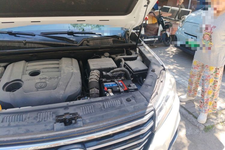 Used CHANGAN CS75 2020 280T Automatic Smart Edition China VI Standard Engine Bay Left
