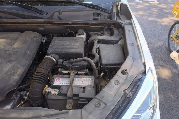 Used CHANGAN CS75 2020 280T DCT Luxury Version China VI Standard Engine Bay Left