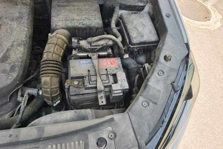 Used CHANGAN CS75 2020 280T DCT Luxury Model China VI Standard Engine Bay Left