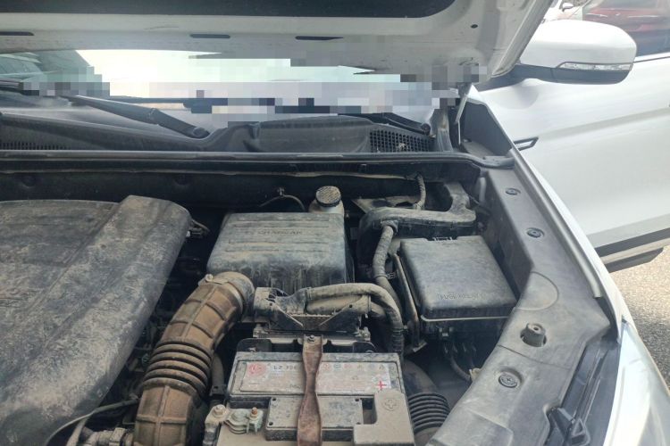 Used CHANGAN CS75 2020 280T Manual Elite Version China VI Standard Engine Bay Left