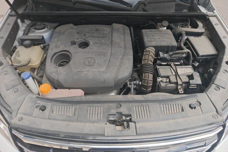 Used CHANGAN CS75 2020 280T DCT Luxury Version China VI Standard Engine Bay