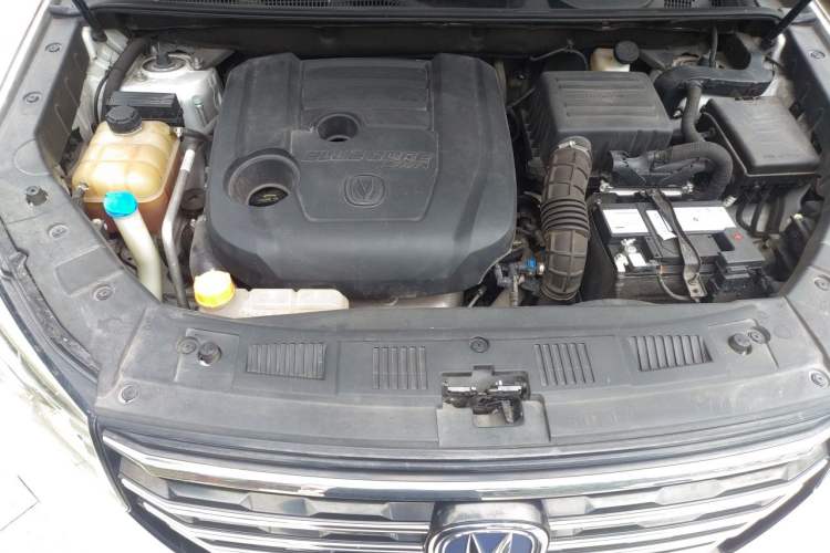 Used CHANGAN CS75 2020 280T Automatic Smart Edition China VI Engine Bay
