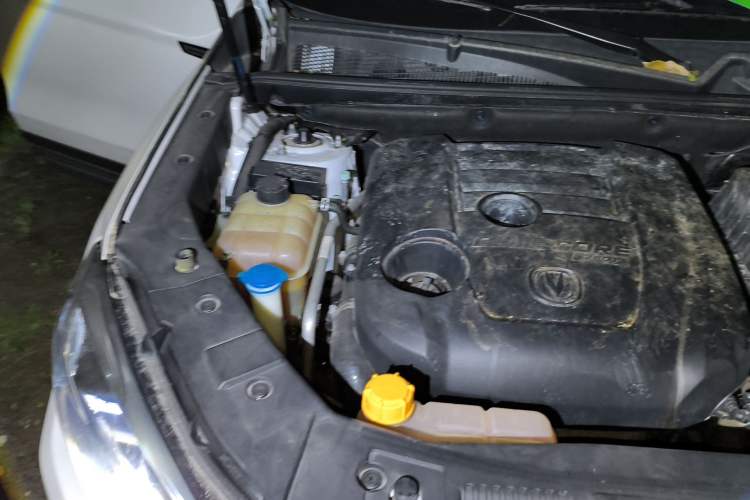 Used CHANGAN CS75 2020 280T Automatic Smart Edition China VI Engine Bay Right