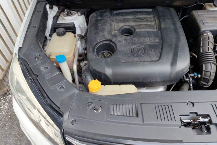 Used CHANGAN CS75 2020 280T Automatic Smart Edition China VI Engine Bay Right