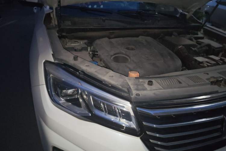Used CHANGAN CS75 2020 280T Manual Elite Version China VI Engine Bay Right