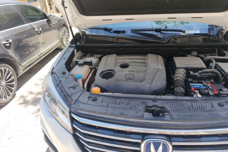 Used CHANGAN CS75 2020 280T Automatic Smart Edition China VI Standard Engine Bay Right