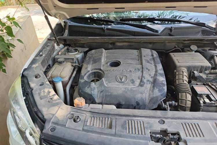 Used CHANGAN CS75 2020 280T Automatic Smart Edition China VI Standard Engine Bay Right