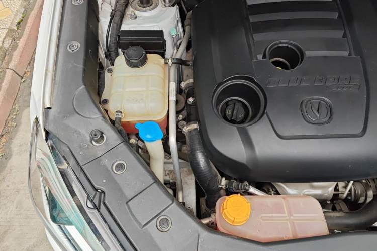 Used CHANGAN CS75 2020 280T Automatic Smart Edition China VI Engine Bay Right