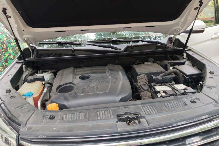 Used CHANGAN CS75 2020 280T Automatic Smart Edition China VI Engine Bay