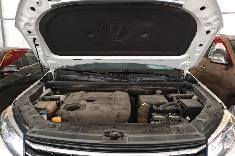 Used CHANGAN CS75 2020 280T DCT Luxury Version China VI Standard Engine Bay