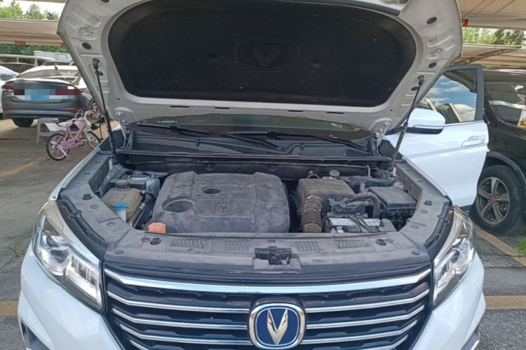 Used CHANGAN CS75 2020 280T Automatic Smart Edition China VI Standard Engine Bay