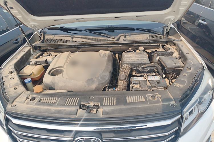 Used CHANGAN CS75 2020 280T DCT Luxury Version China VI Standard Engine Bay