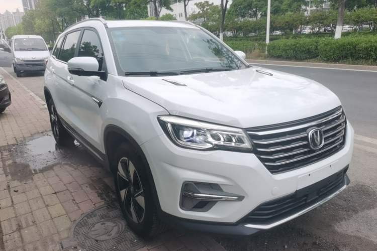 Used CHANGAN CS75 2020 280T DCT Luxury Version China VI Standard Exterior 1