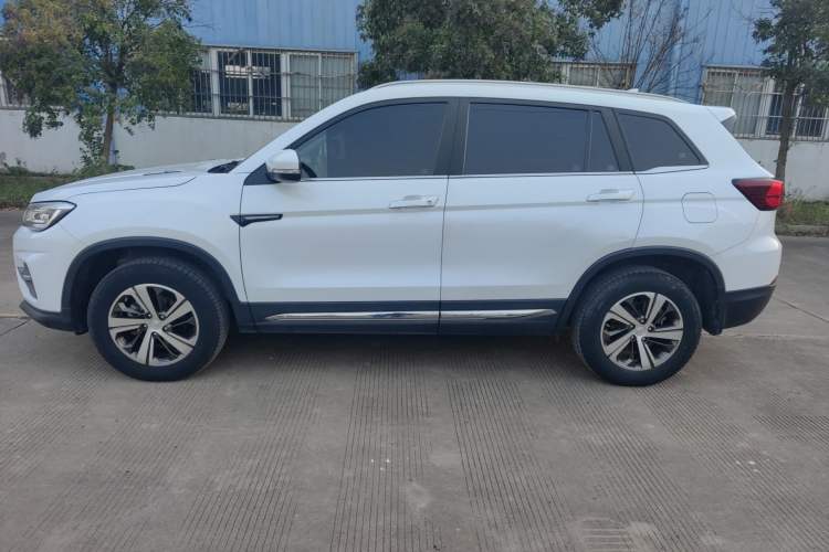 Used CHANGAN CS75 2020 280T Automatic Smart Edition China VI Standard Exterior 2
