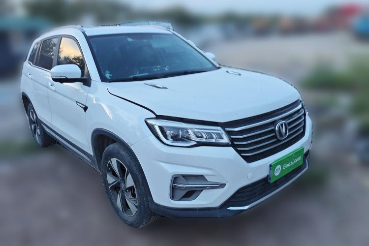 Used CHANGAN CS75 2020 280T DCT Luxury Version China VI Standard Exterior 2