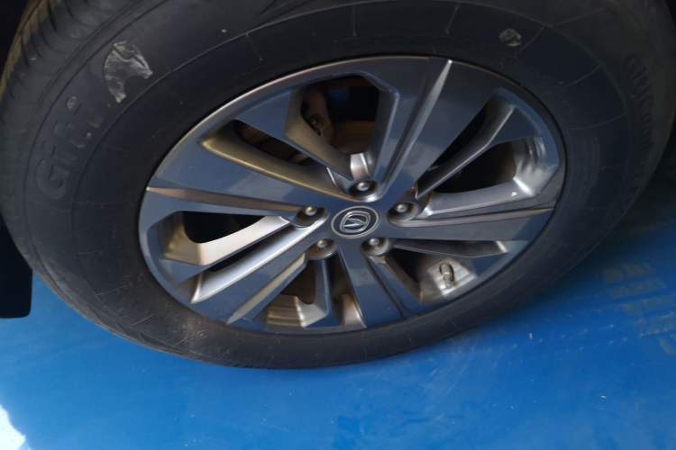 Used CHANGAN CS75 2020 280T DCT Luxury Model China VI Standard Exterior 5